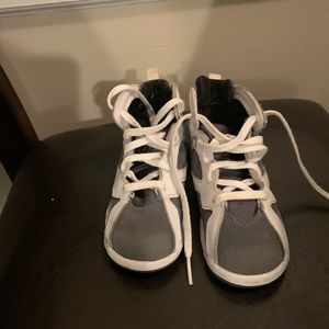 Grey/ white retro 7’s Jordan